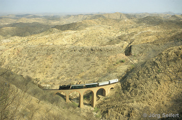 Ein typisches Viadukt in Eritrea