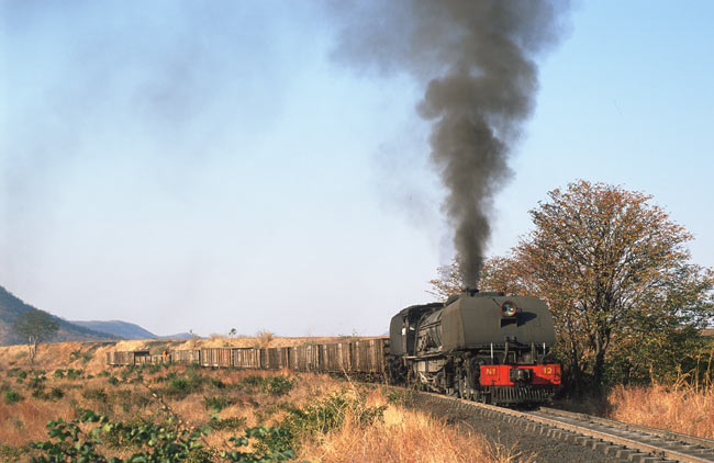 Hwange Colliery - on the way from Thomson Jn. to the washery